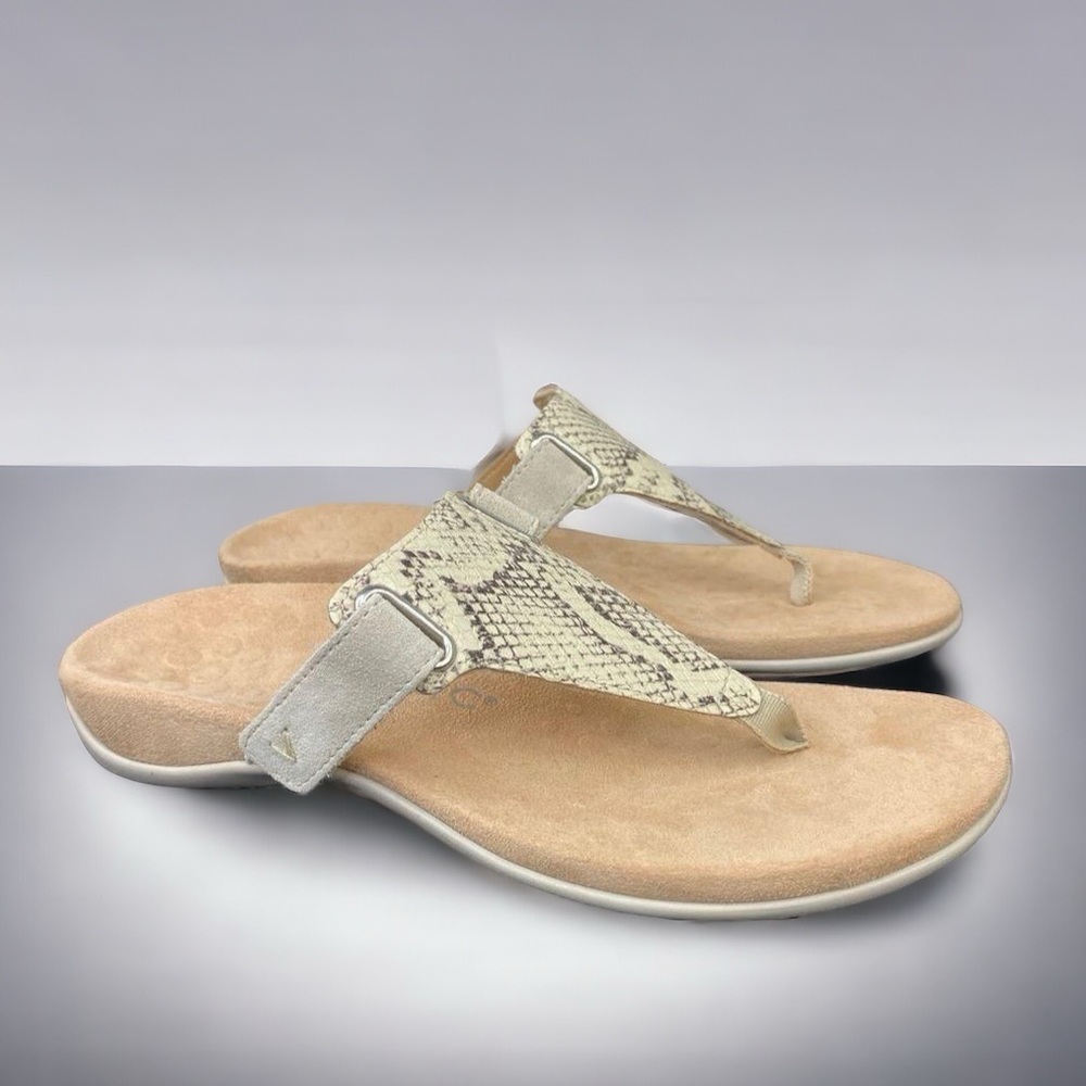 Vionic Wanda Leather T-Strap Supportive Orthotic … - image 1